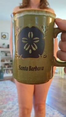 Check out behind this mug