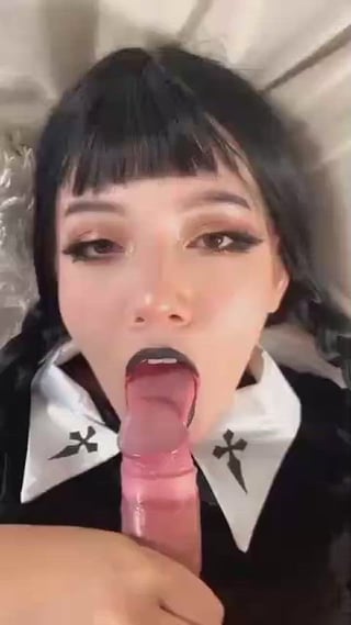 Hot goth bitch girlfriend lady facial