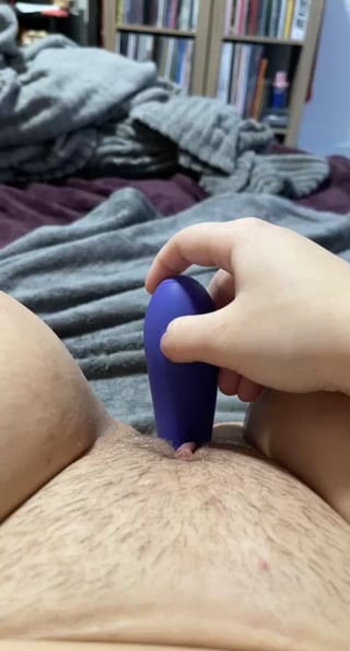I love orgasm cumming on my toys